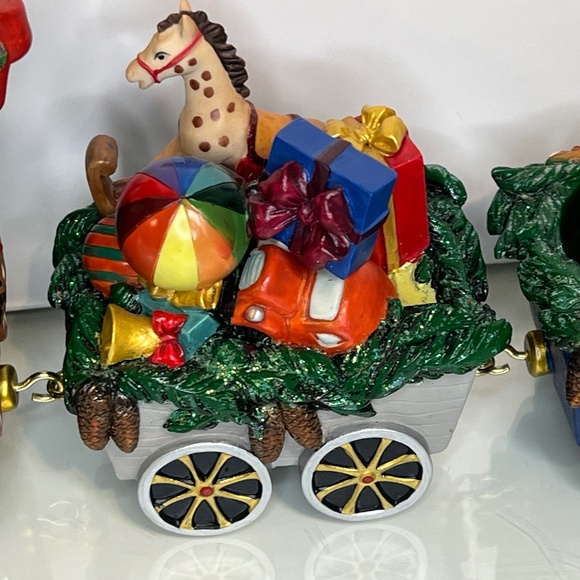 PartyLite RETIRED Santa Train Tealight Holder P9793 (3 Pcs) Christmas NIB Opened - Picture 4 of 15